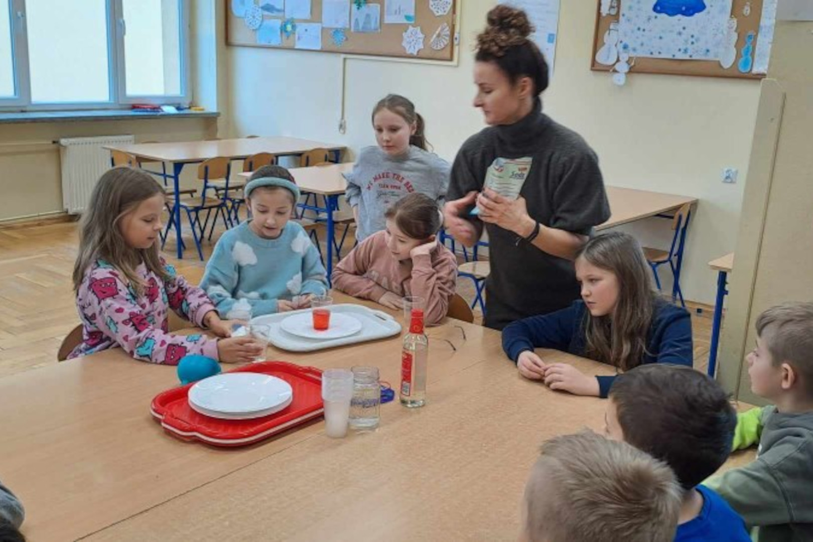 Luźne lekcje z naukowcami – projekt edukacyjny